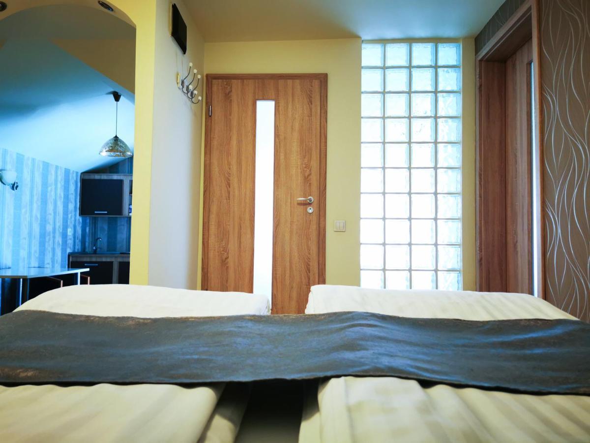 Gruen Haus Studio Sibiu Buitenkant foto