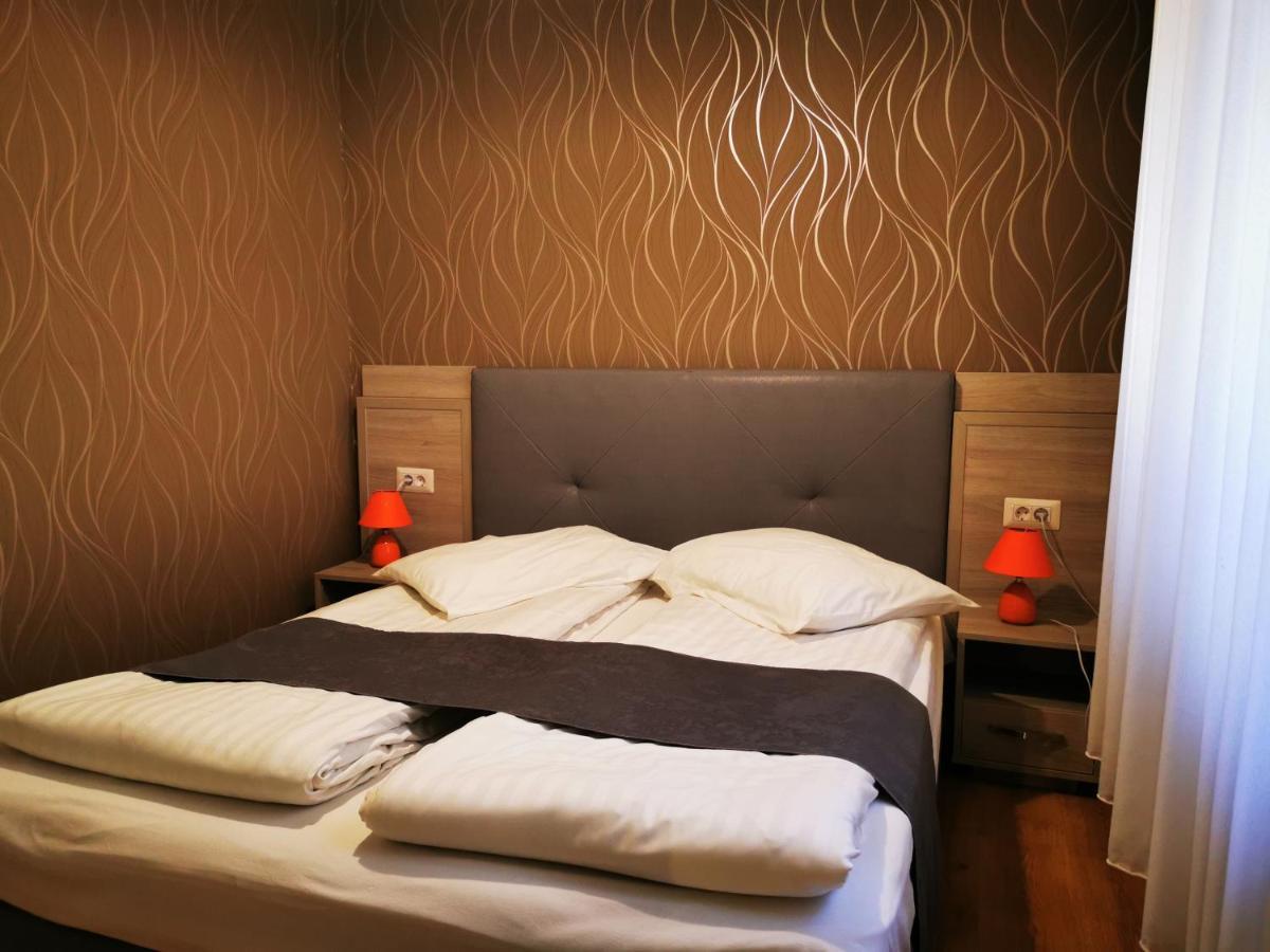 Gruen Haus Studio Sibiu Buitenkant foto