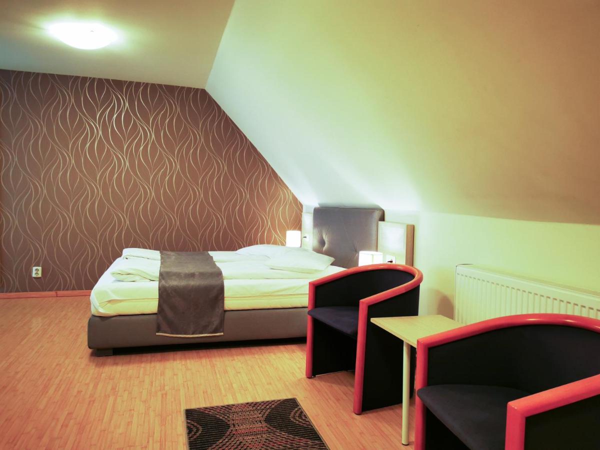 Gruen Haus Studio Sibiu Buitenkant foto