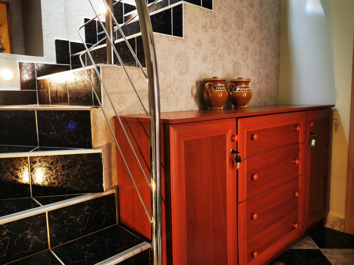 Gruen Haus Studio Sibiu Buitenkant foto
